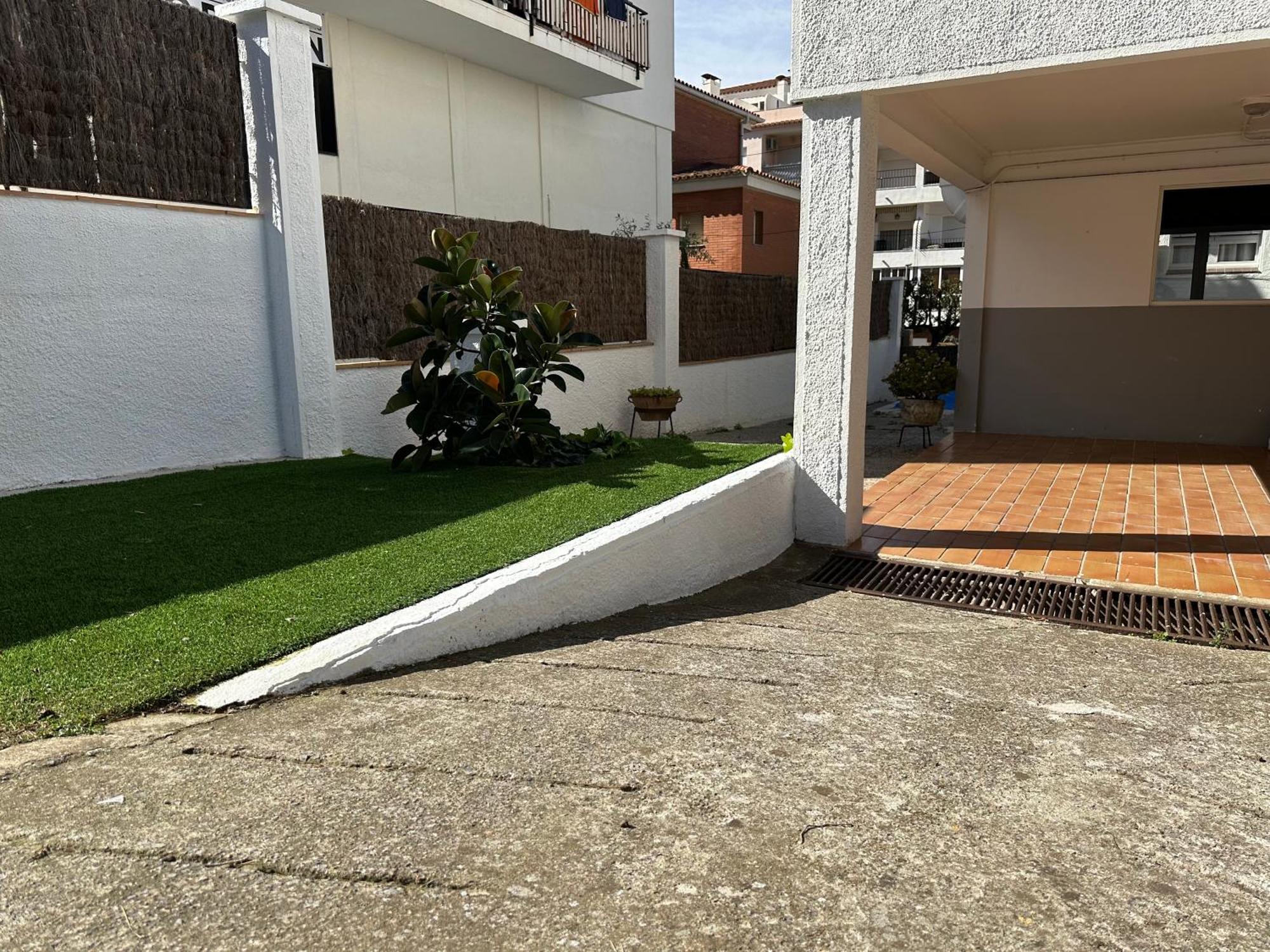 Agi Riu Segre Villa Roses Bagian luar foto